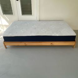Twin Mattress, with removable mattress cover.asking $50..pick up only singer Island