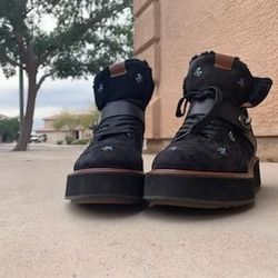 Coach Boots never worn size 8