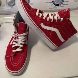 VANS HI TOPS RED SIZE 10.5 