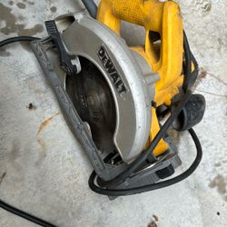 Dewalt Cyrcle Saw 