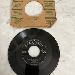 RCA Victor  Earths Lott