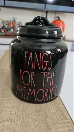 Cookie jar