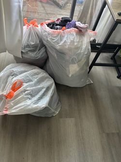 Women’s clothes