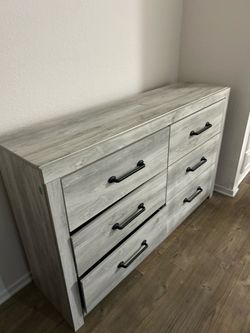 MOVE OUT SALE