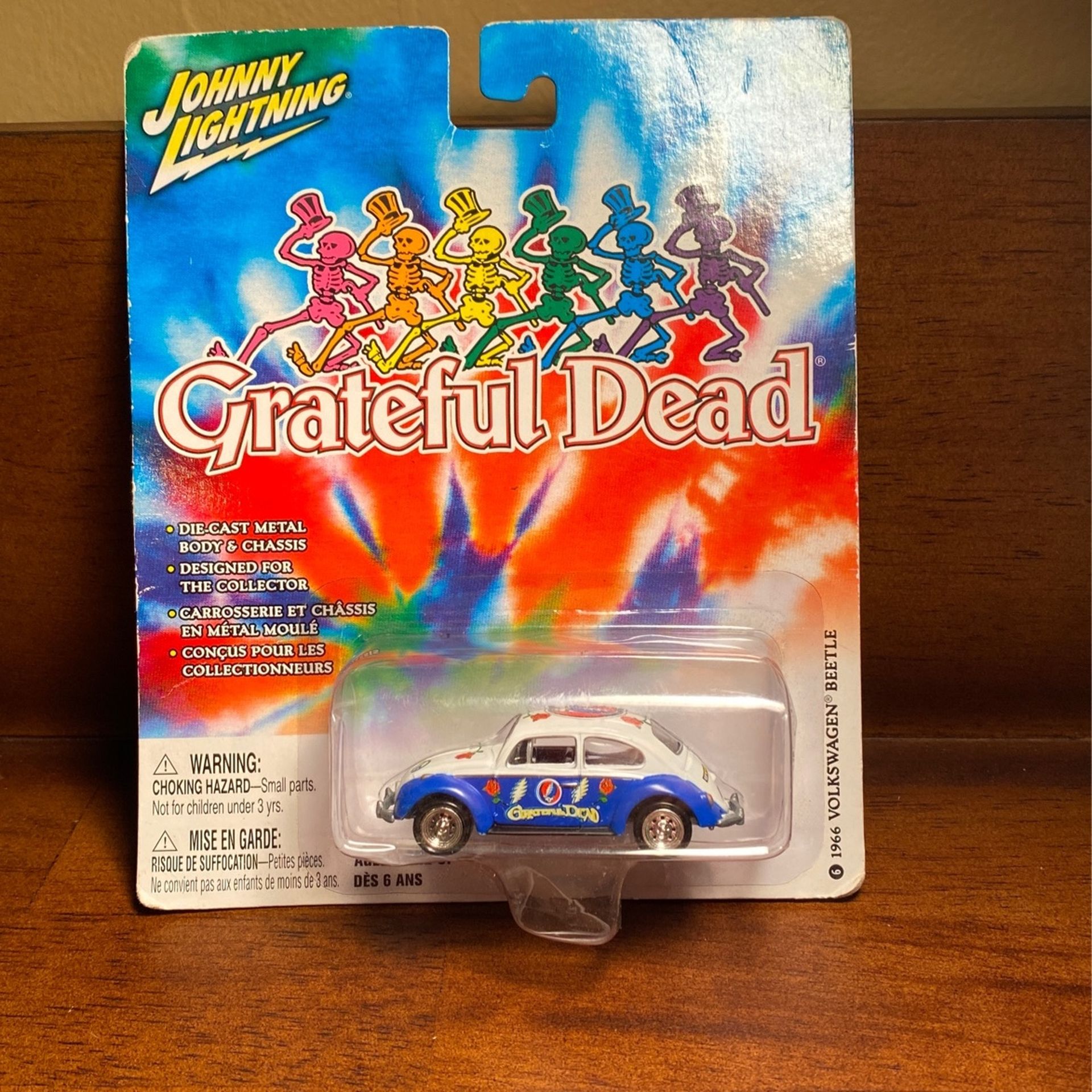 Johnny Lightning Grateful Dead Volkswagen Beetle
