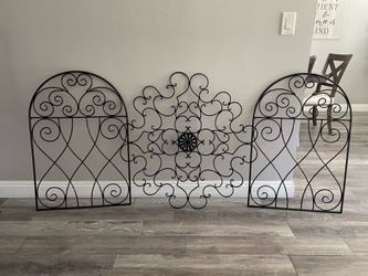 3 metal wall frames