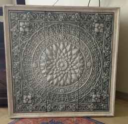Attractive Wood / Metal Scroll Wall Decor