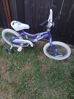 Novara 16 inch girls bike