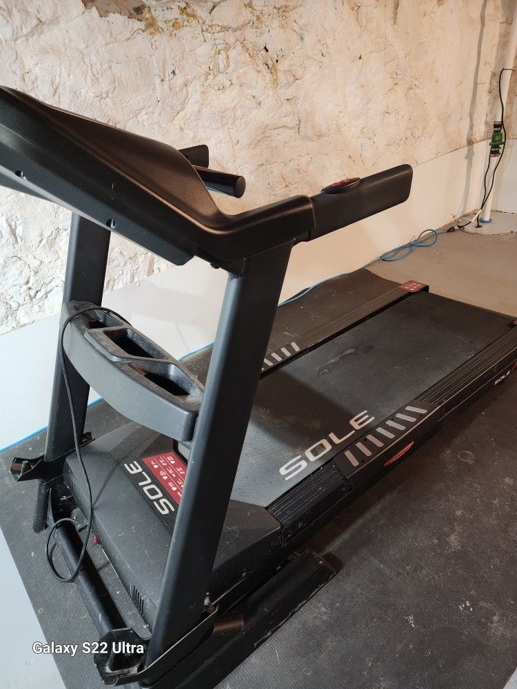 Treadmill