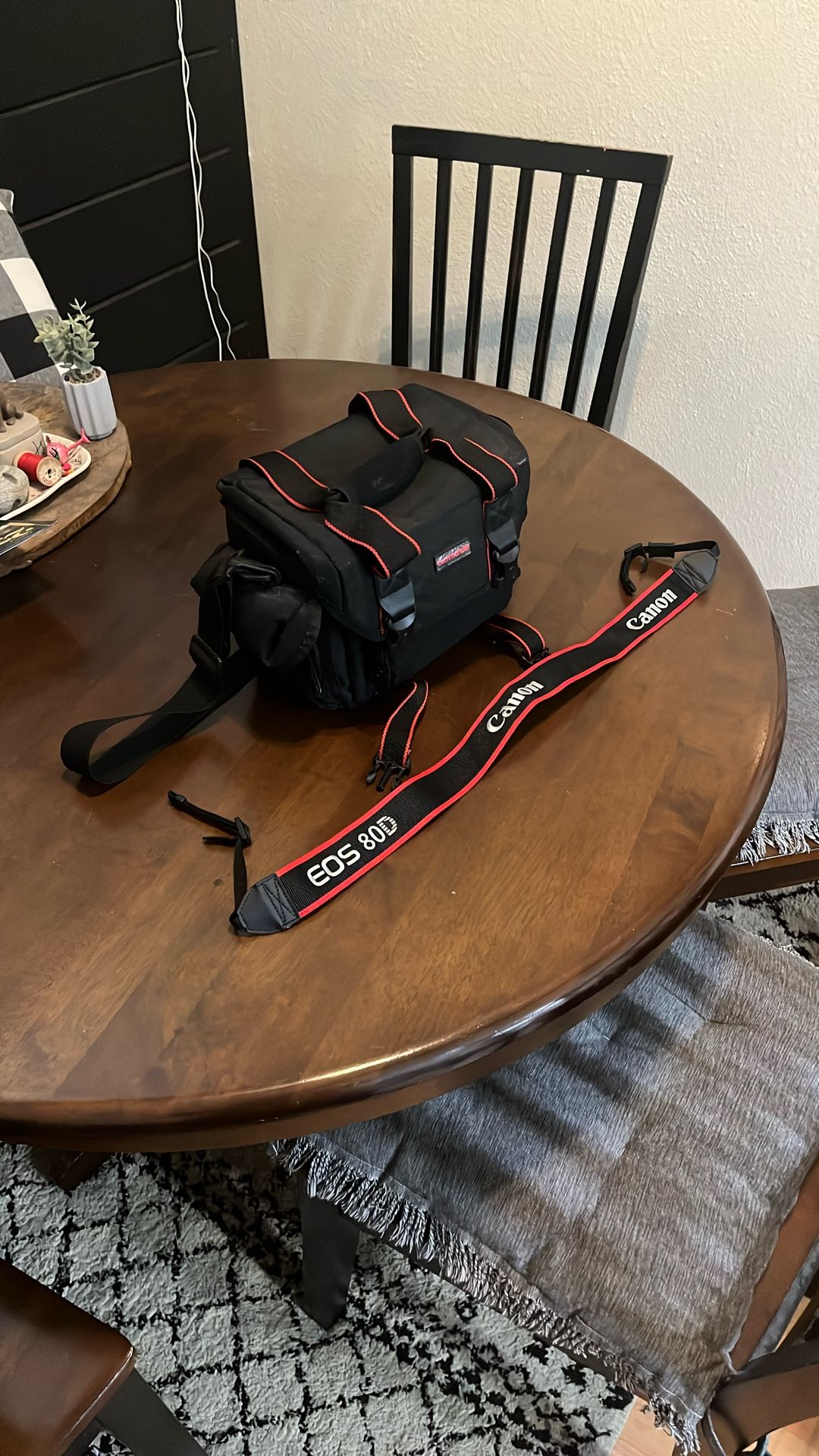 Camera Bag w/strap
