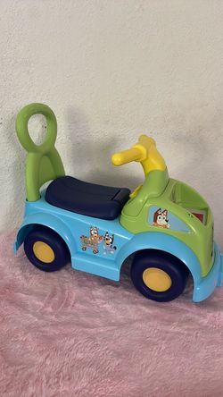 Bluey car toy