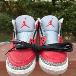 Jordan 3 Sz 8.5/9 READ