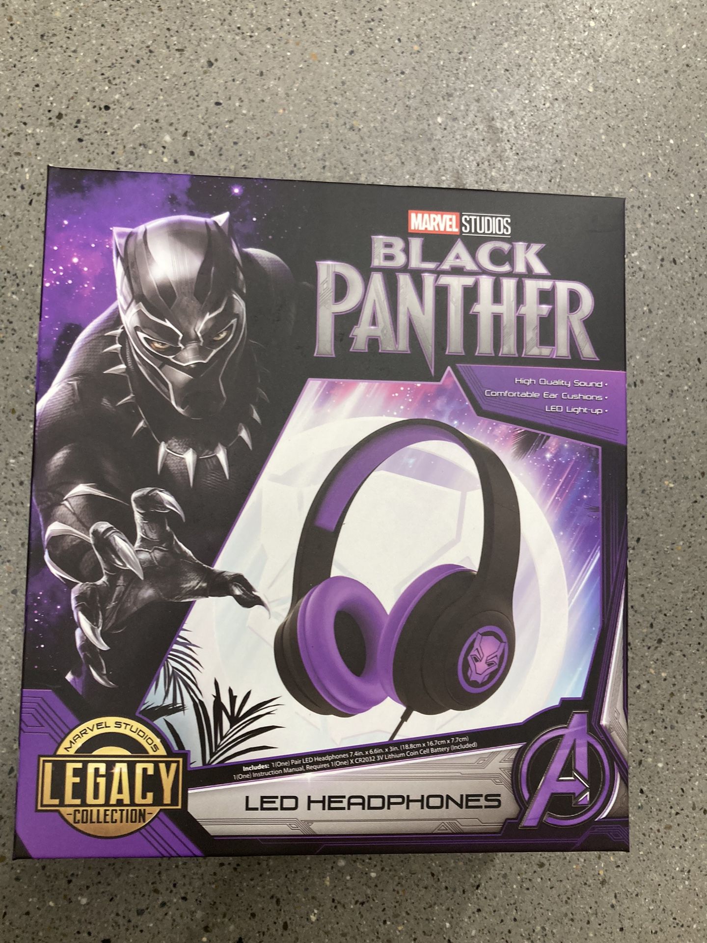 NWT Black Panther LED Headphones