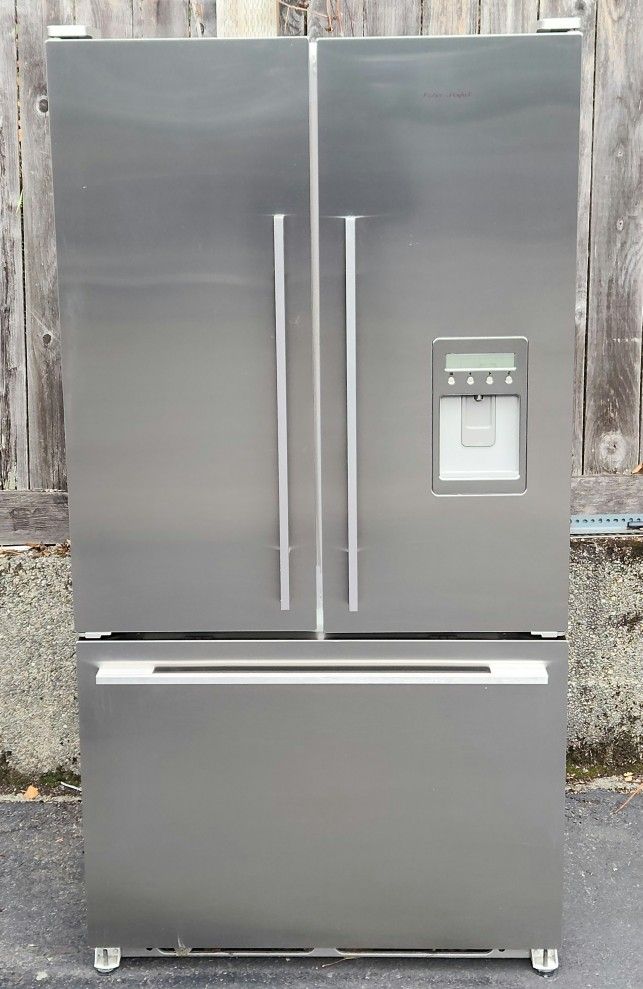 Fisher & Paykel  Refrigerator Counter Depth W36xD28xH69 Inches