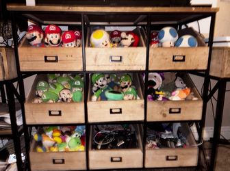 Super Mario Nintendo Plush Toy Collection + SHELVES