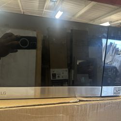 LG Microwave 