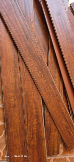 Laminate floor Used in great condition