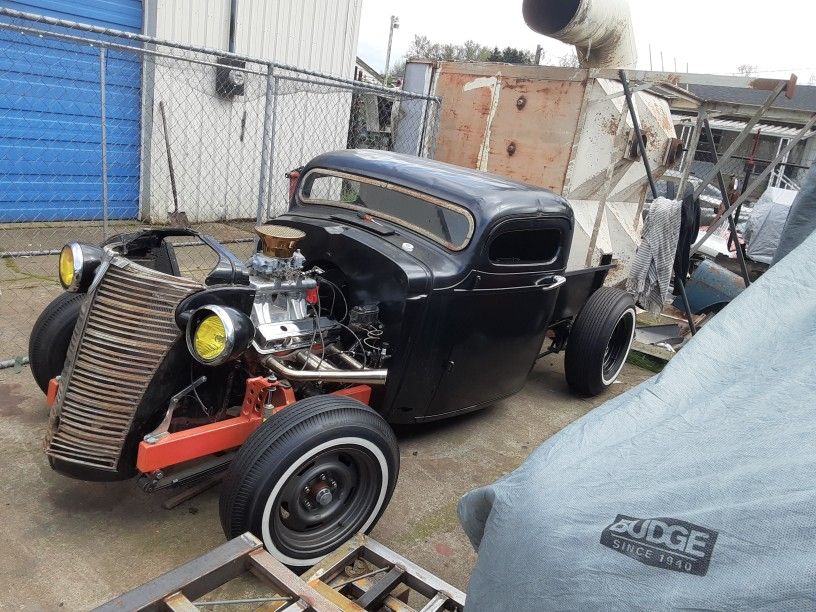 1937 Chevy Truck Has Title