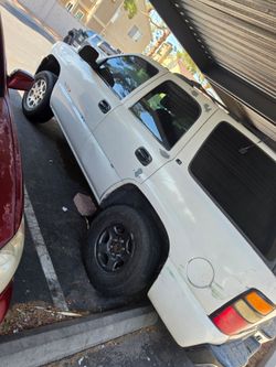 2001 Chevrolet Tahoe