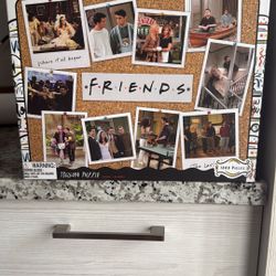 Friends Puzzle 