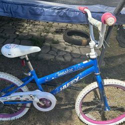 Girls bike