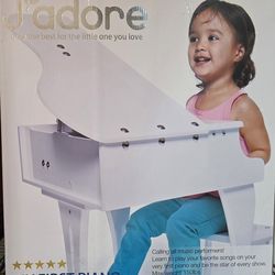 Kids toy piano New