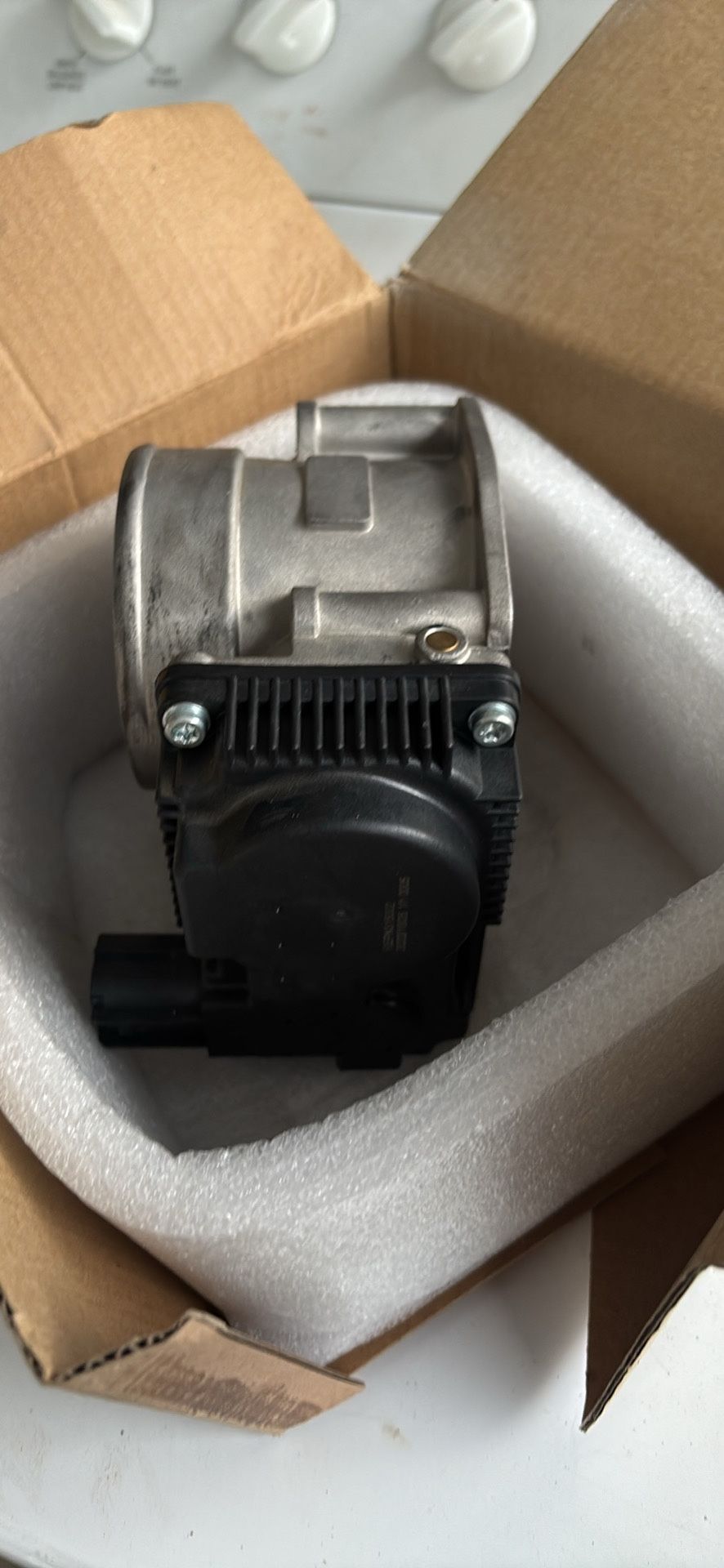2003 Infiniti Throttle Bottle