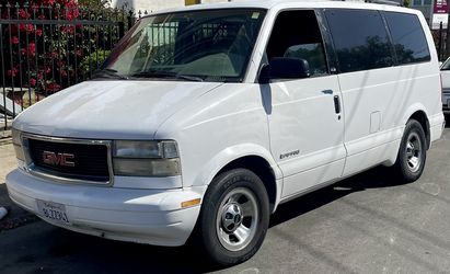 98 safari 2wd 6cyler 4.3 liter  RUNS GREAT!! $1800