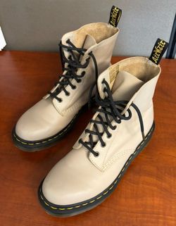 Women’s Doc Martin boots