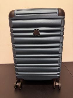 Delsey Paris Horizon Hardside Expandable Spinner Carry-on
