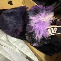 UGGS for Women Size 6 Purple , Black & White 