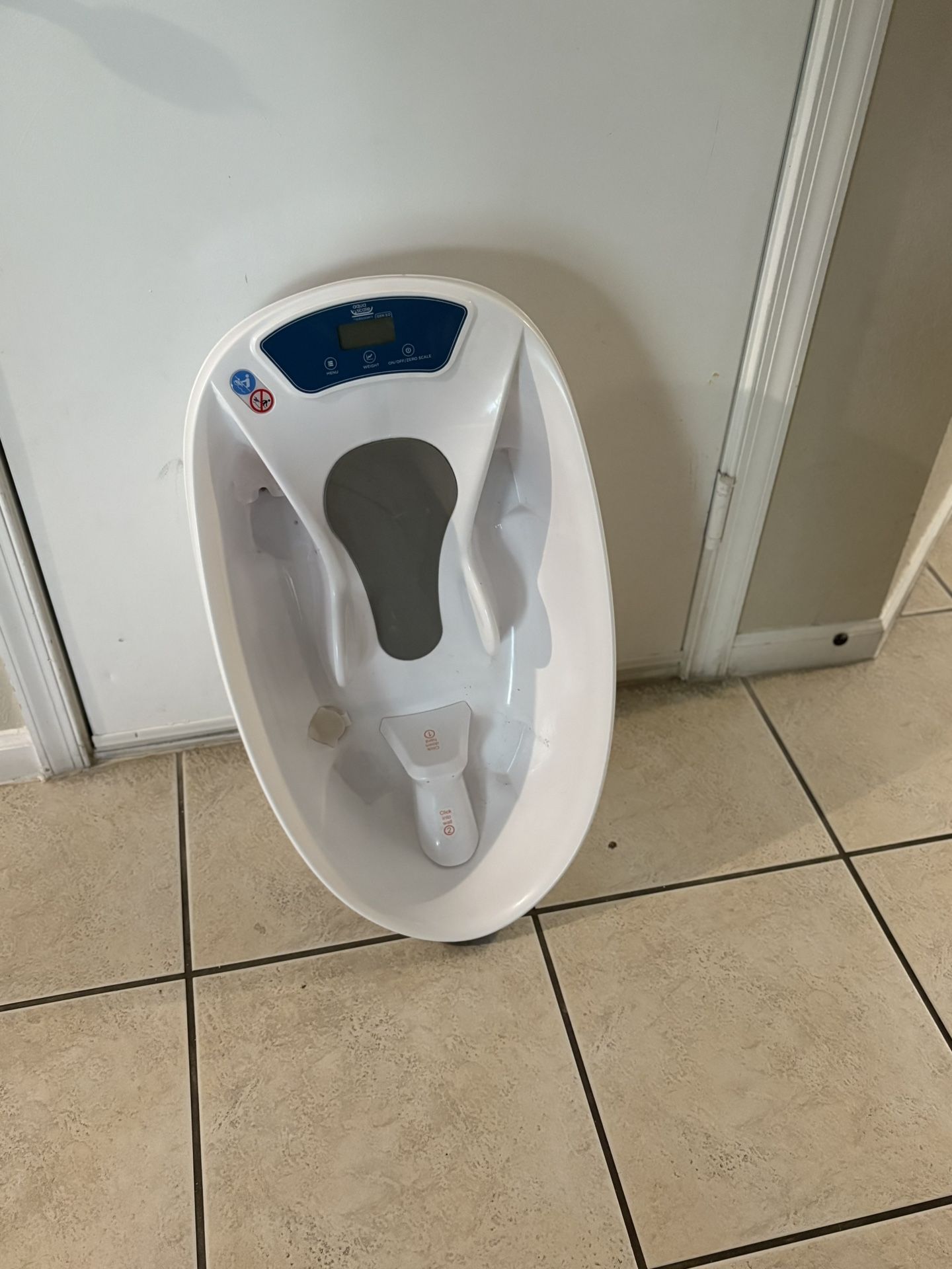 Baby Digital Scale Bathtub β Excellent Condition