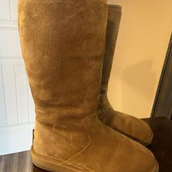 Women’s Uggs 