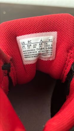 Air Jordan 1’s Size 7.5 Toddlers.