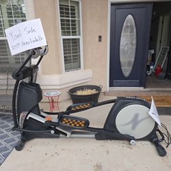 Norditrac Elliptical 990 Pro. 