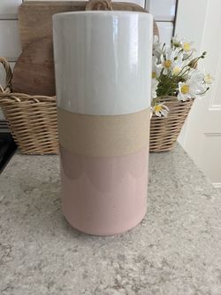 Large ceramic target vase $10