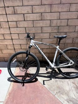 Specialized Hardrock mountain bike