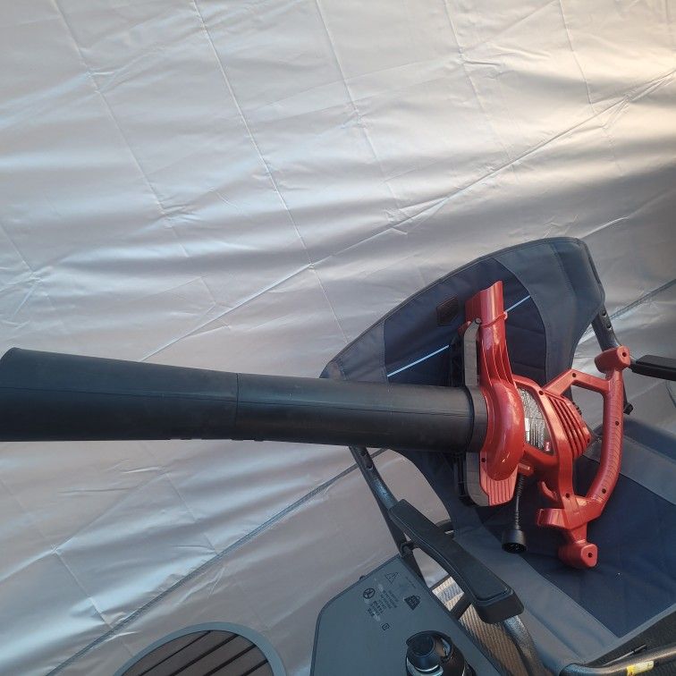 Toro Leaf Blower/vacumn/mulcher