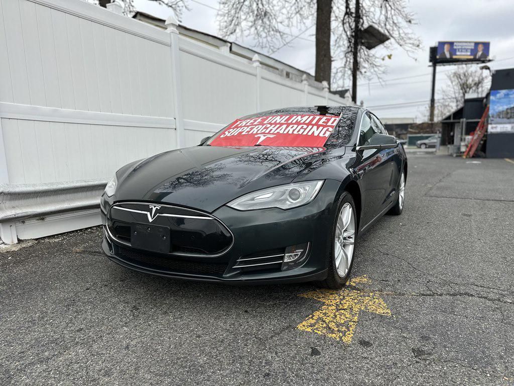 2014 Tesla Model S 85