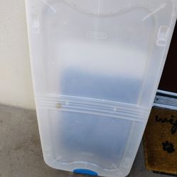 Wheeled under bed storage pickup only cash