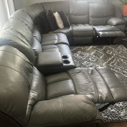 CORNER GREY COUCH