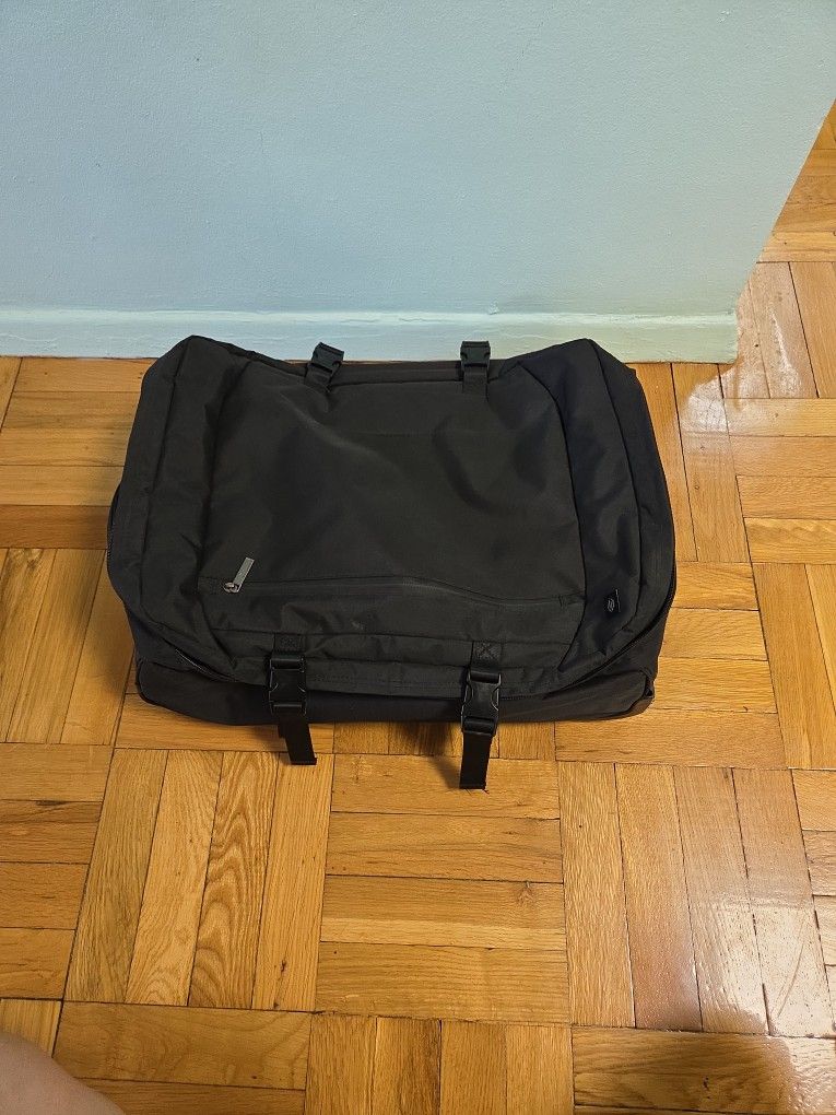 Clearance!!! Stormtech Travel Carry On Suitcase. Sturdy. Good Quality