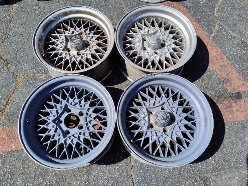 Mercury grand marquis 16 inch Aluminum snowflake style wheels - T01388