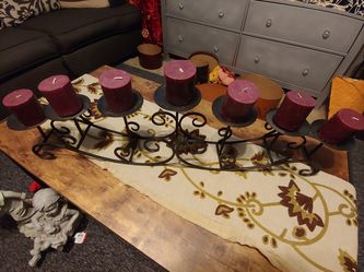 CANDLE HOLDER W CANDLES