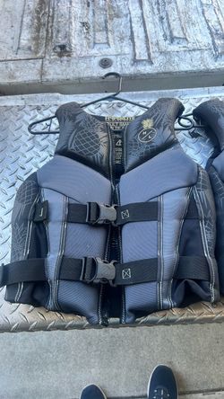 Hyperlite Water Safety Vest
