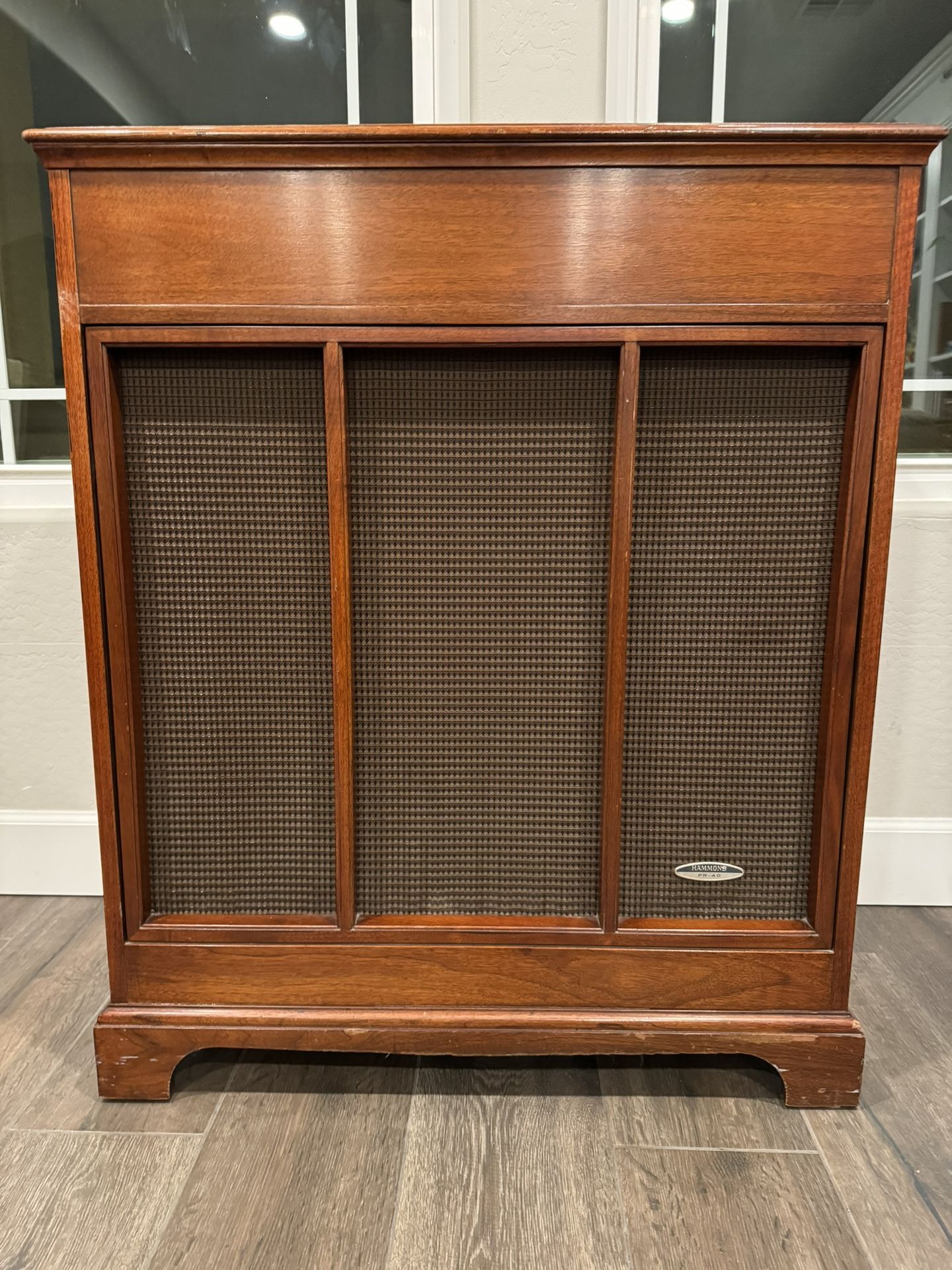 Hammond Tone Cabinet PR-40