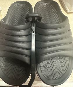 Women sandals