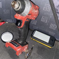 Milwaukee Tools Skillsaw And Drill 