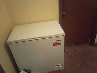 Deep freezer