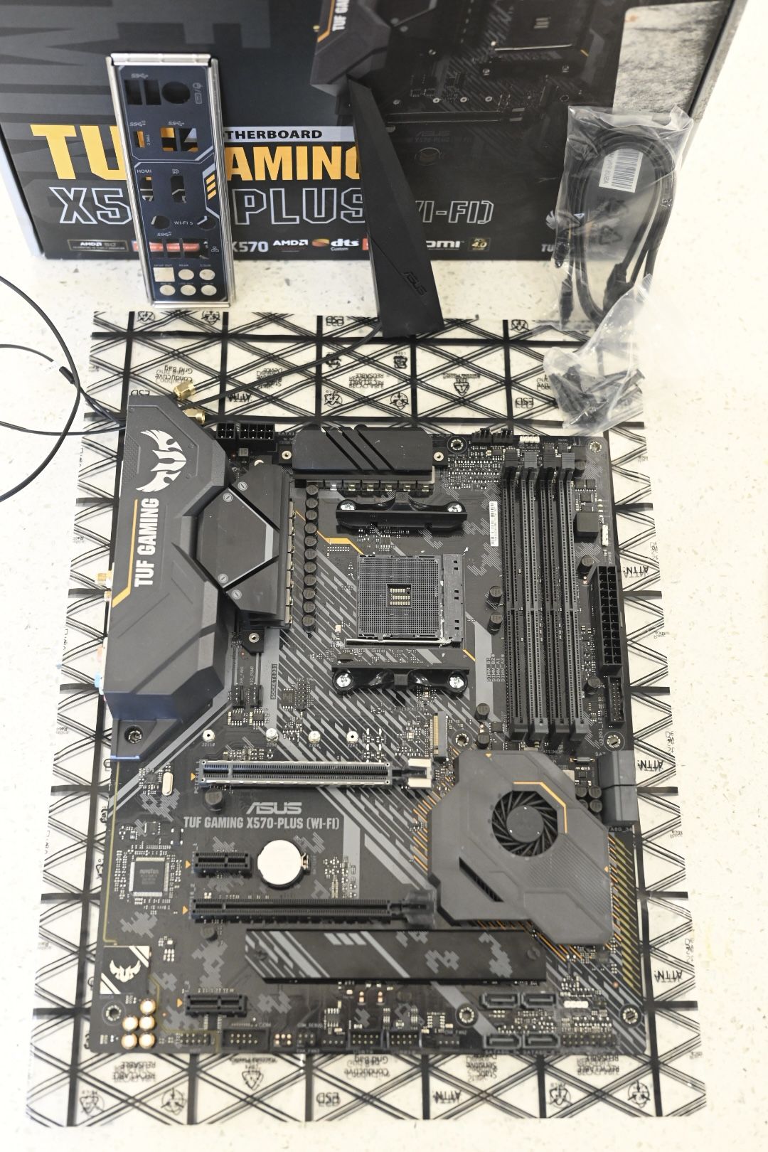 ASUS Tuf Gaming X570 Gaming Plus WiFi ATX motherboard
